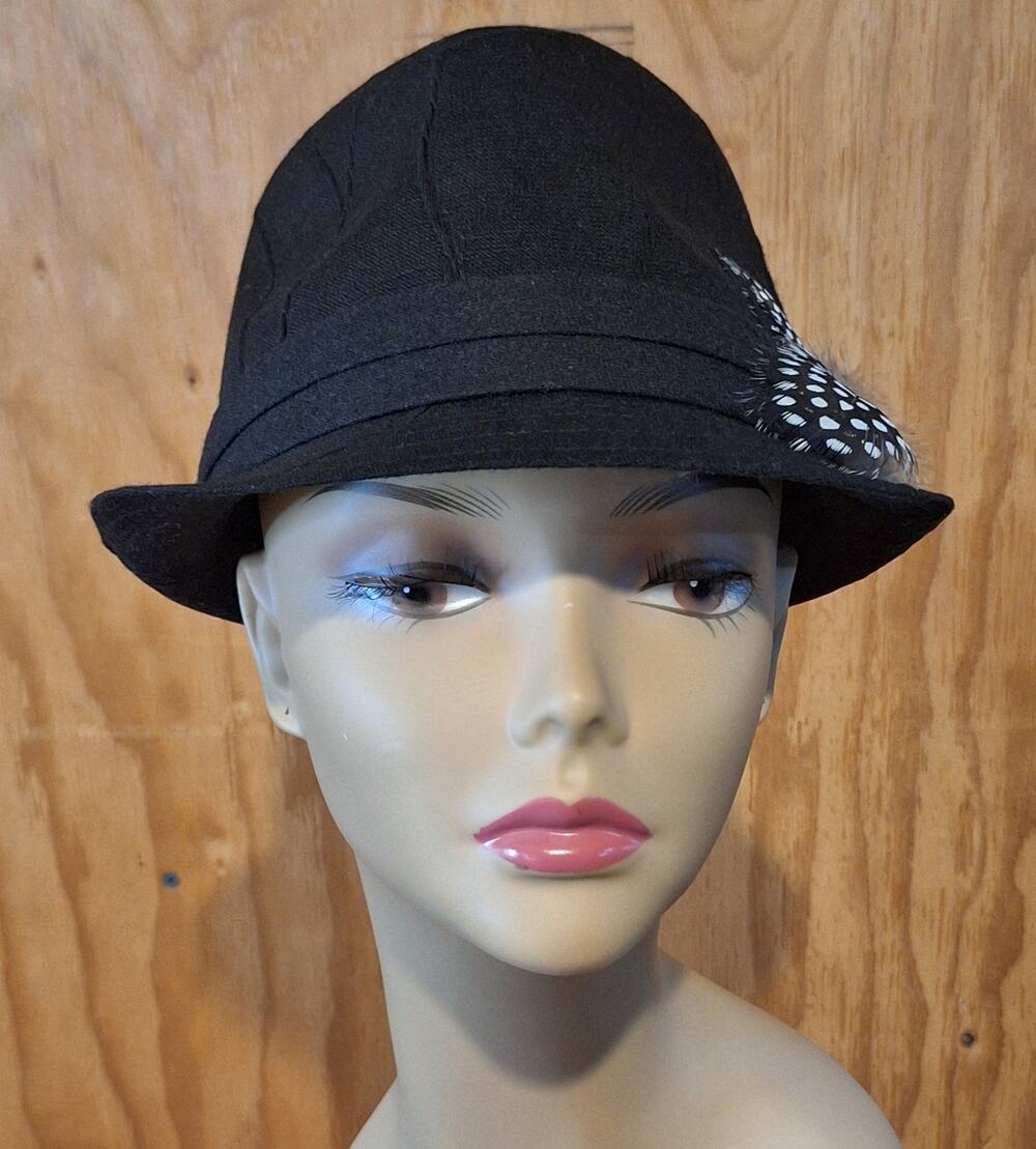 Black Feathered Fedora Hat One Size (23.5") Classic Retro Going Out Evening